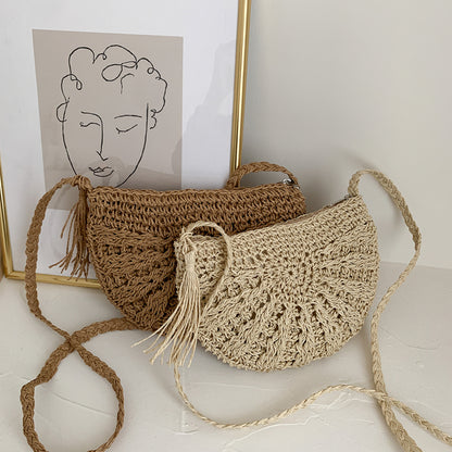 Borsa estiva in paglia intrecciata